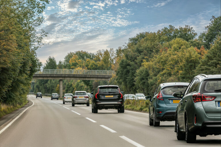 autobahnbrücke-Mobile